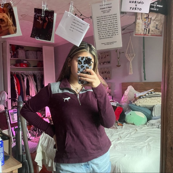 Maroon VS Pink Half Zip - Picture 1 of 3